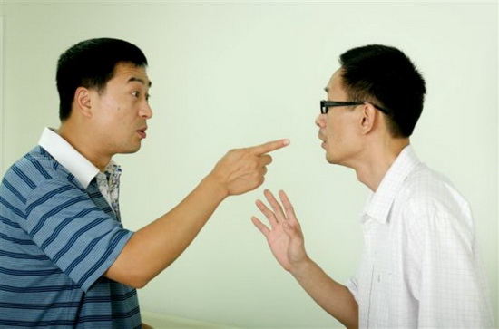《我是業(yè)主》搞笑登場張嘉譯王海燕夫妻斗法